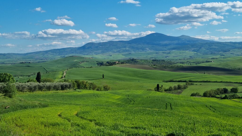 Uitzicht op groene vallei bij Pienza