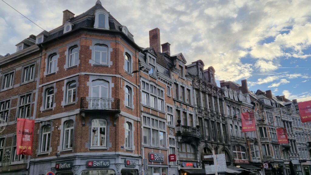 Oude_huizen_centrum_Namen