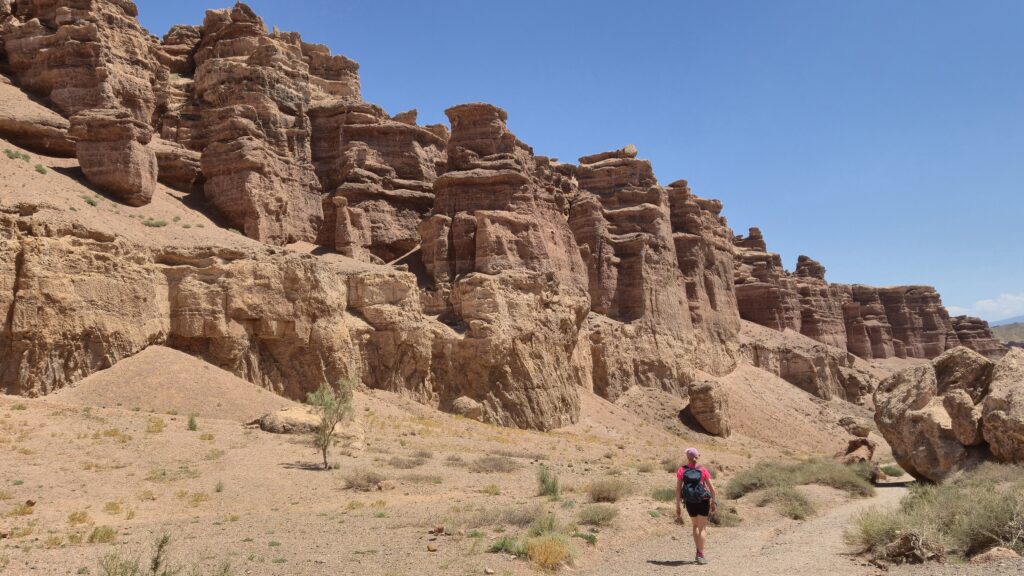 Grand_Canyon_van_Kazachstan_mooiste wandelingen in Kazachstan en Kirgizië