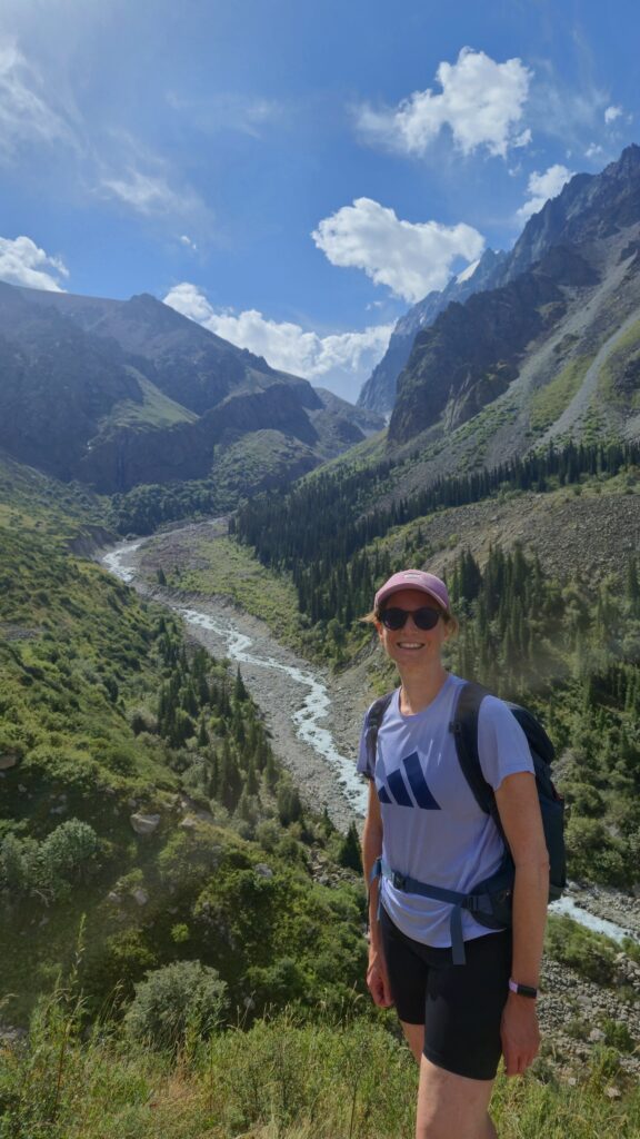 Ala Archa rivier_mooiste korte wandelingen in Kazachstan en Kirgizië